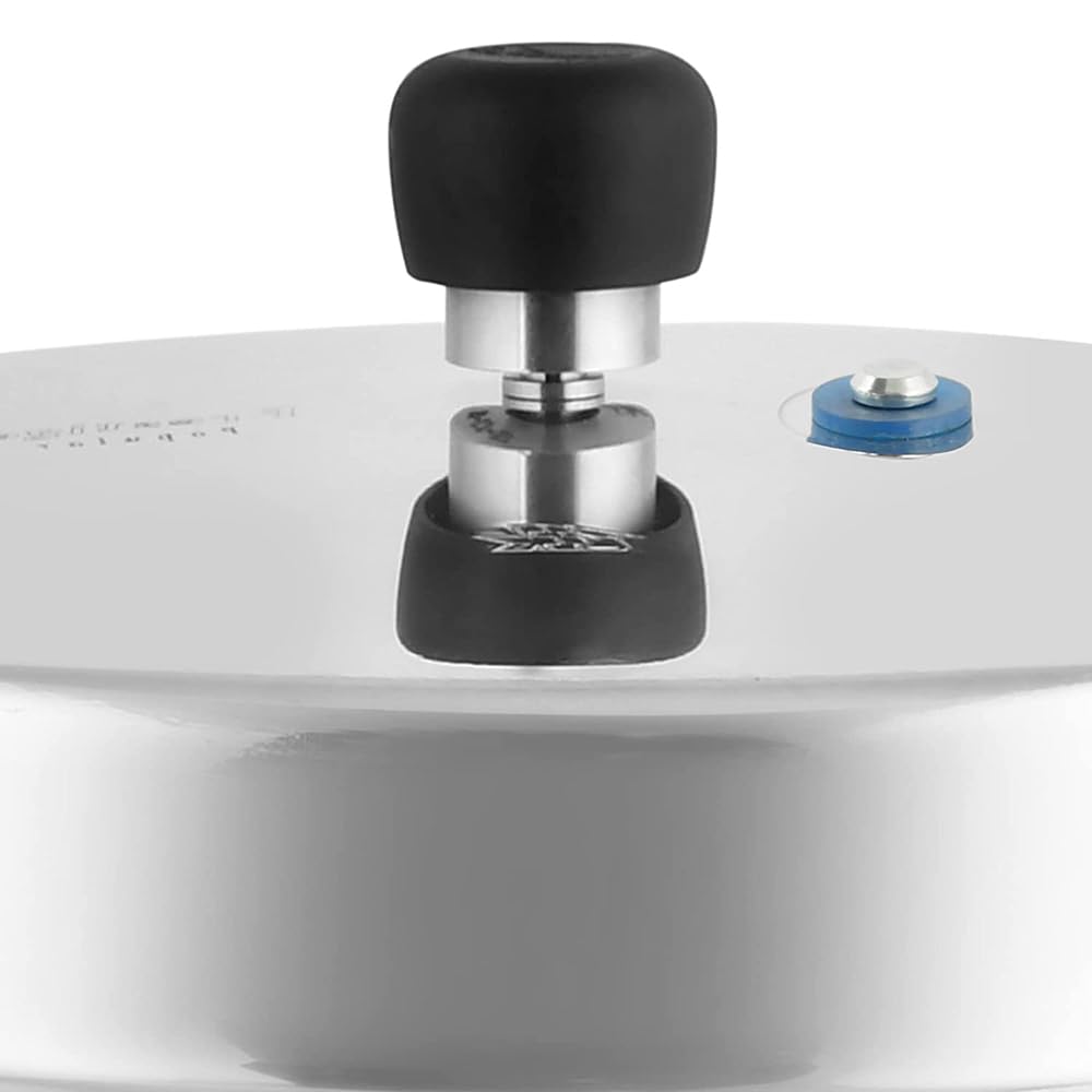 Prestige Deluxe Plus Induction Base Aluminium Outer Lid Pressure Cooker, 3 Litres, Silver
