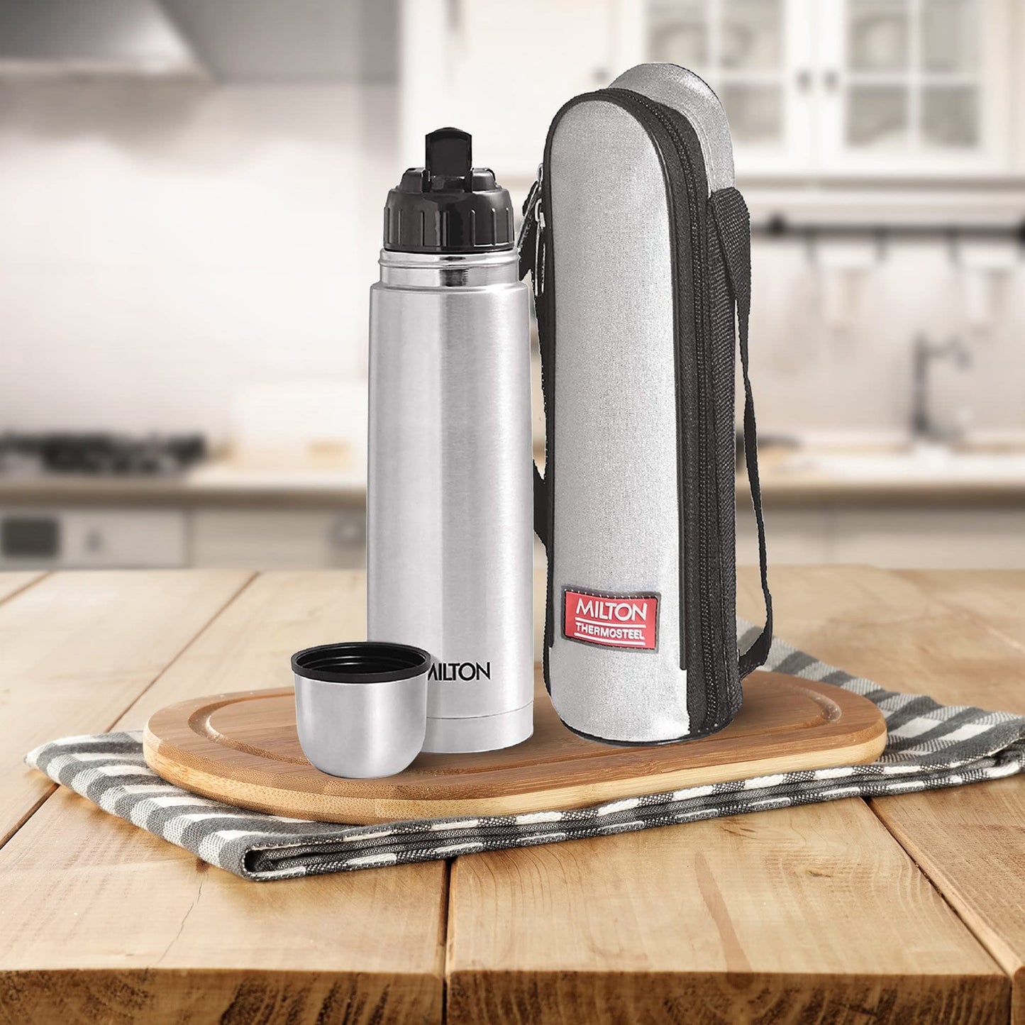 Milton Thermosteel Flip Lid Flask, Silver (750 ML)